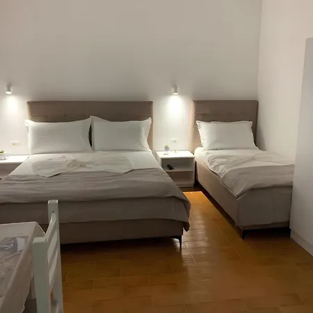 Guest house Eloeros Vlore
